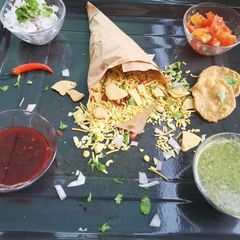 A picture of Bhel puri.