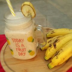 A picture of Banana MilkShake💛🍌.