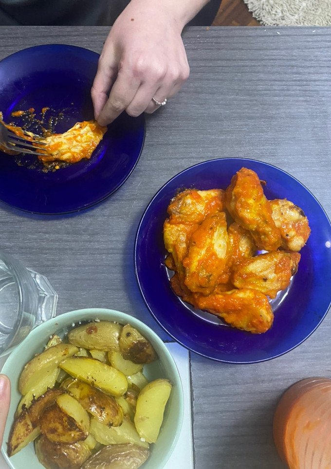Una foto de Alitas de pollo MUY picantes 🔥