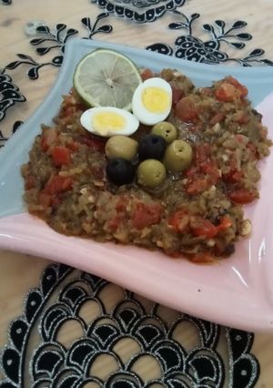صورة لوصفة سلاطة مشوية ببيض سمان
