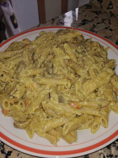 Una foto de Pasta integral con champiñones al garam masala