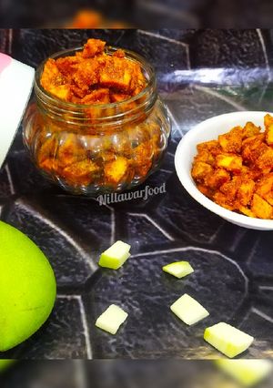 A picture of Instant mango pickle.