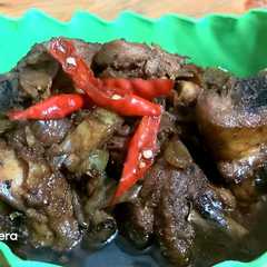 A picture of Ayam kecap simple dan lezat.