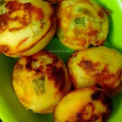 A picture of #Snacks Vegitable Appam.