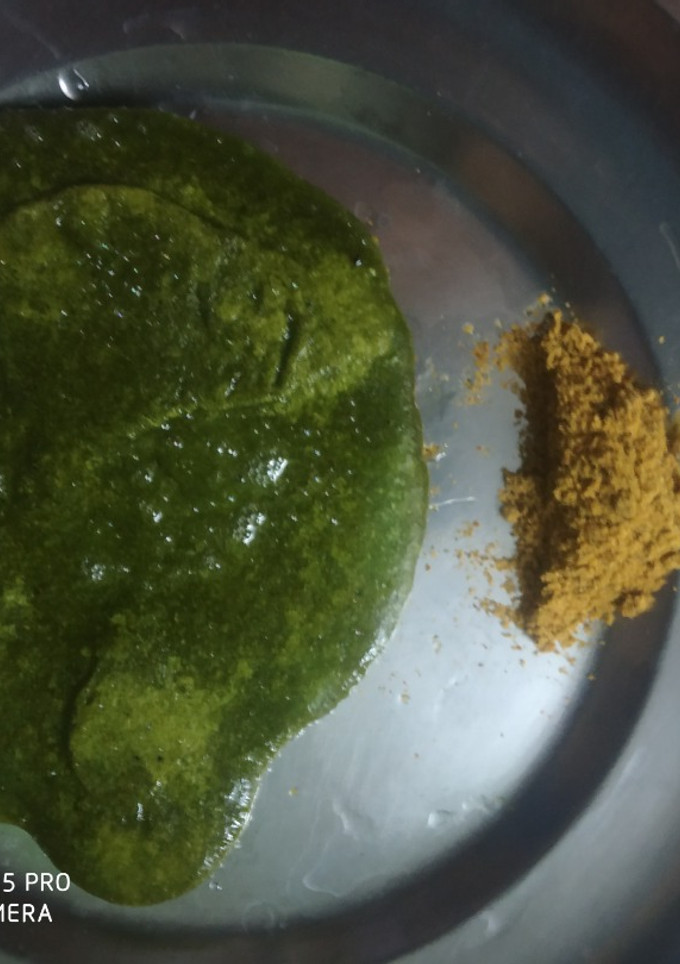 முள்ளு முருங்கைக்கீரை  ரொட்டி செய்முறை முக்கிய புகைப்படம்