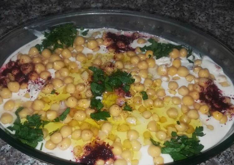فتة الحمص مع الدجاج 😋
