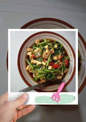 Foto resep Oseng kangkung + tahu putih