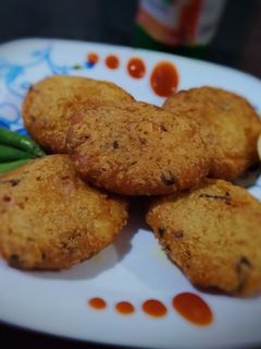 عکسی از دستور کوکو سیب زمینی پخته