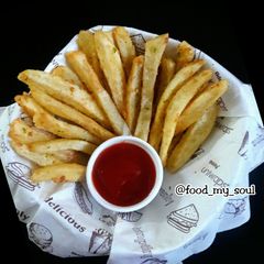 A picture of Homemade Crispy French Fries.