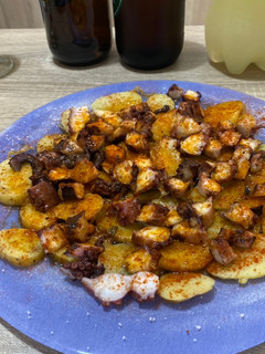 Una foto de Pulpo a la gallega en olla GM