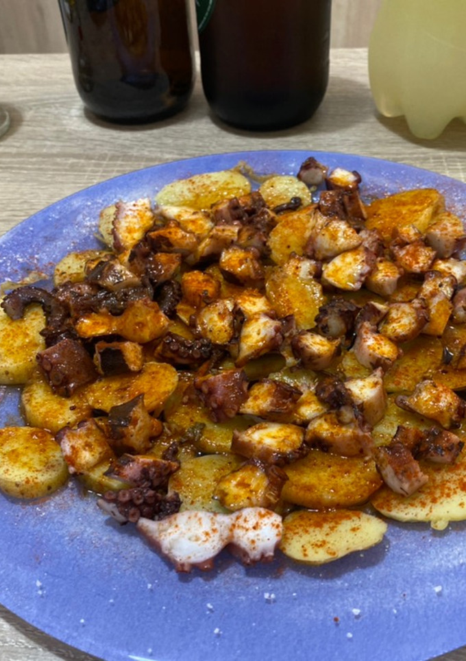Una foto de Pulpo a la gallega en olla GM