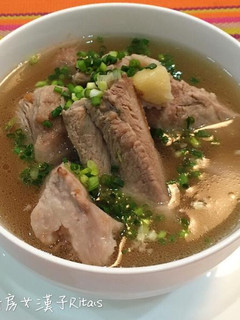 蒜香芋頭排骨湯 的食譜成品照片