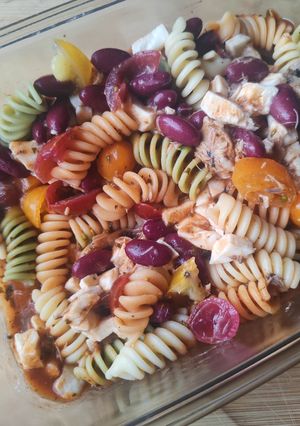 Une photo de Salade de maquereau 🍎🥗