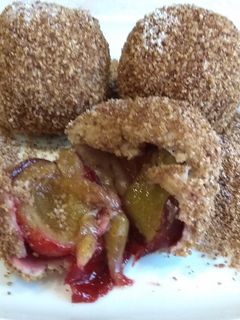 Szilvás gombóc recept fotója