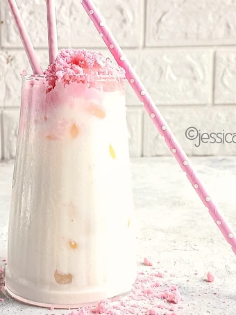 Cara Gampang Menyiapkan Resep Es Susu Wafer yang Uenak Anti Ribet, Bisa Manjain Lidah