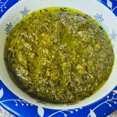 A picture of Surreal Leaves Instant Chutney.