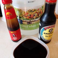 A picture of Ken's Simple Chinese Wonton/Dumpling Sauce.