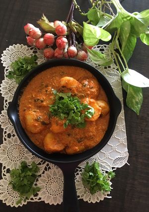 A picture of Dhaba style aloo Dum.