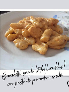Foto di Gnocchetti sardi (Malloreddus) con pesto di pomodori secchi 😋