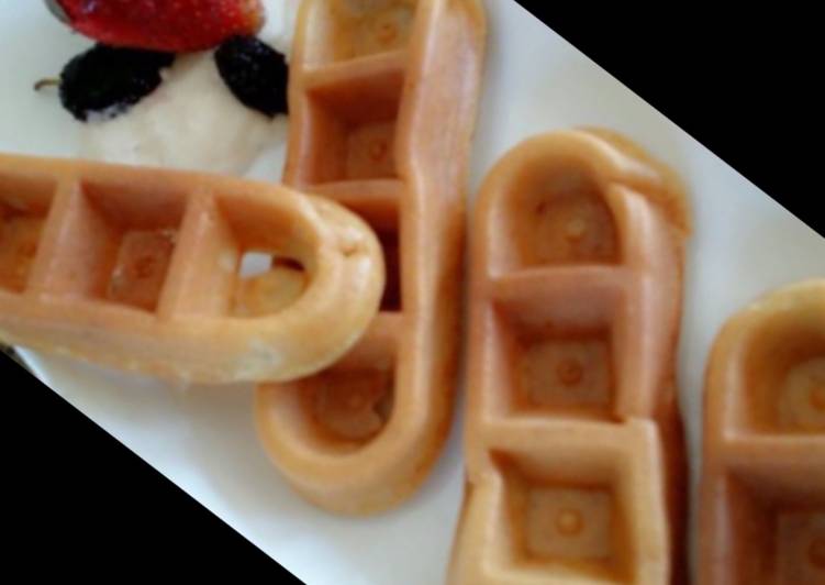 Steps to Make Quick Whosayna’s Waffles