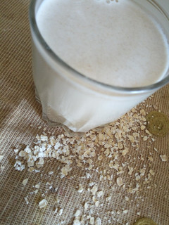A picture of Oat milk.