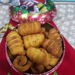 A picture of Chrunchy kulkule.