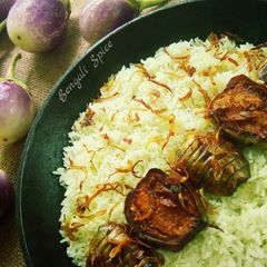 A picture of Bangladeshi Begun Bhaja/ Fried Eggplant/ Fried Brinjal Recipe 🍆.