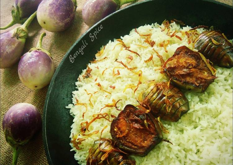 Simple Way to Prepare Perfect Bangladeshi Begun Bhaja/ Fried Eggplant/ Fried Brinjal Recipe 🍆