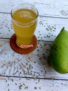 વરીયળી અને કાચી કેરી નું શરબત (Saunf and raw mango Sharbat recipe in Gujarati) (Jain) રેસીપી મુખ્ય ફોટો