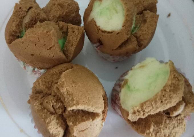 Cara Buat Bolu kukus mekar air biasa ala bu Siswaty Istimewa