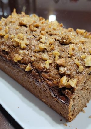 Una foto de Bizcocho de membrillo y nueces