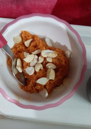 A picture of Gajar halwa.