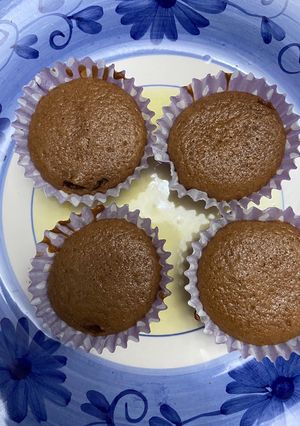 A picture of Nutella Chocolate lave cupcakes.