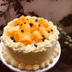 Mango 🎂 cake A picture of Mango 🎂 cake.