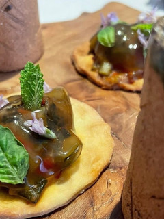 Una foto de Empanada de caracoles