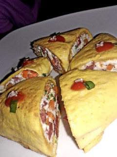 A picture of Egg Roll.