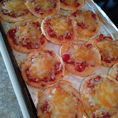A picture of Mini "Scrap" Pizzas.