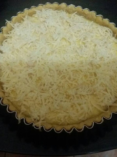 Foto resep Pie Susu Topping Keju Almond dengan Double Pan