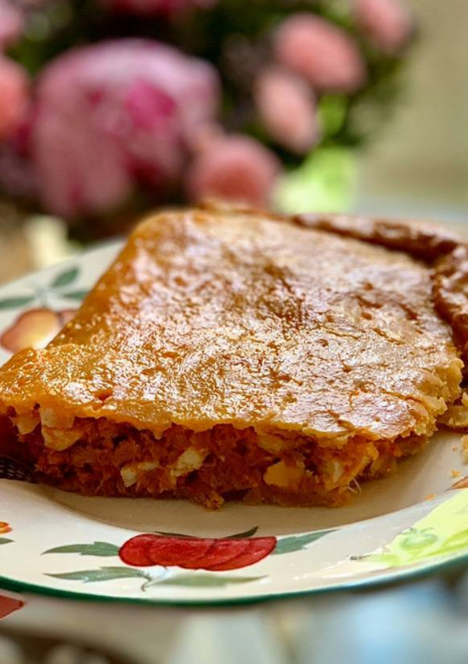 Una foto de Empanada gallega a mi manera