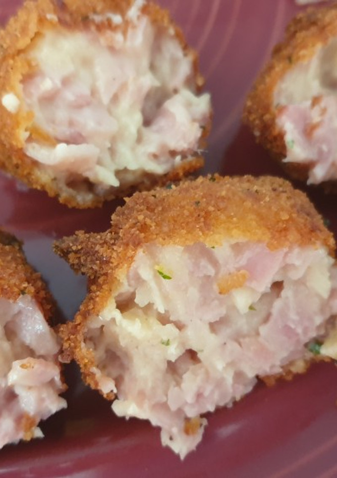 Una foto de Croquetas de jamón cocido
