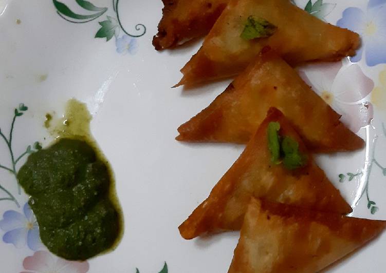 Easiest Way to Prepare Quick Chicken Keema samosa