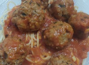 Una foto de Albóndigas caseras 😜