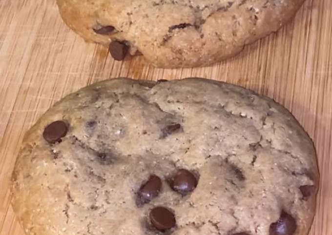 How to Make Homemade Chocolate Chip Cookies for Breakfast Food