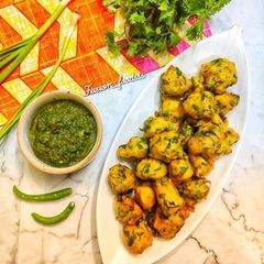 A picture of Moong palak pakora.