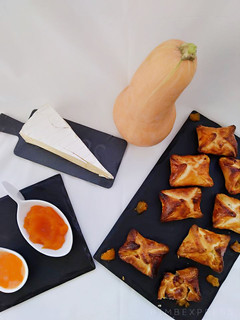 Foto de Almofadinhas de doce de abóbora e queijo brie