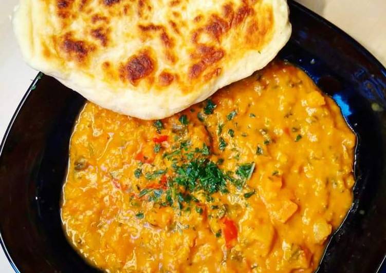 Easiest Way to Cook Perfect Linsen Dal mit Naanbrot