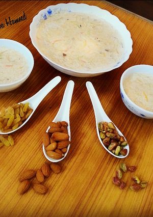 A picture of Sheer Khurma.
