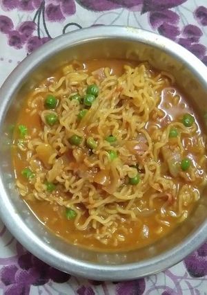 मैगी (maggi recipe in Hindi) रेसिपी मुख्य फोटो