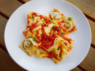 義大利餃（瑞可達起司與菠菜餡）Ravioli di Ricotta e Spinaci