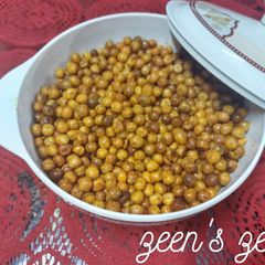 A picture of Oven Roasted Dry White Peas.